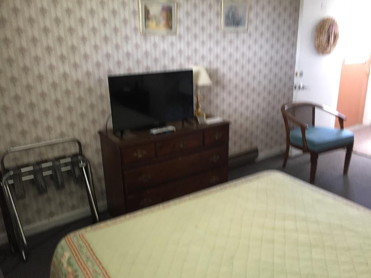 Swiss Inn Londonderry 外观 照片